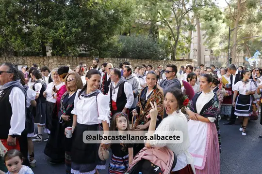 Grupo participante en la Cabalgata de Apertura de Albacete 2026