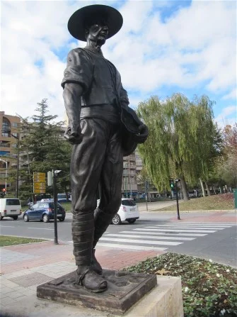 Monumento al Sembrador, una escultura urbana de Albacete.