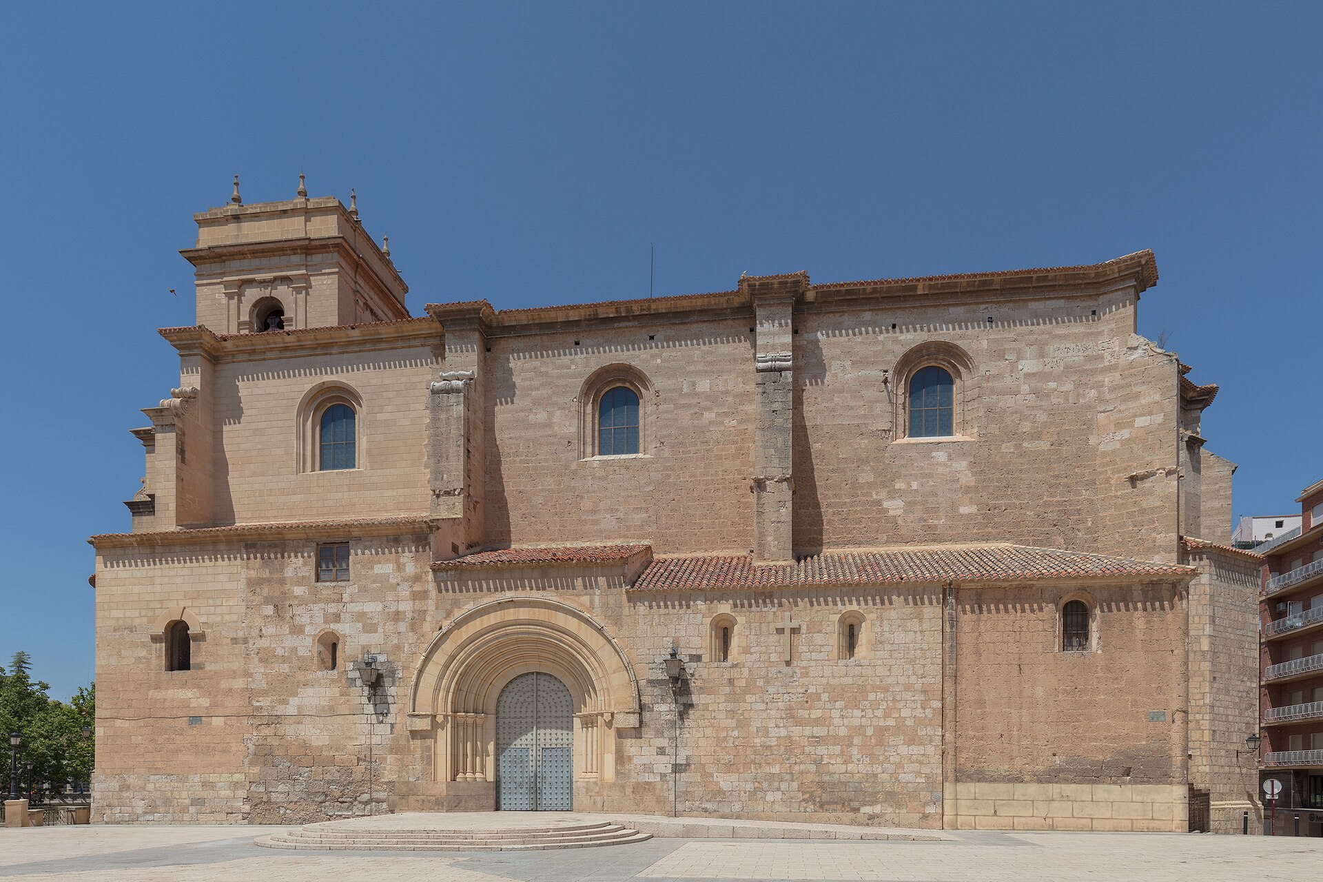 Catedral de San Juan Bautista de Albacete durante una visita por el centro