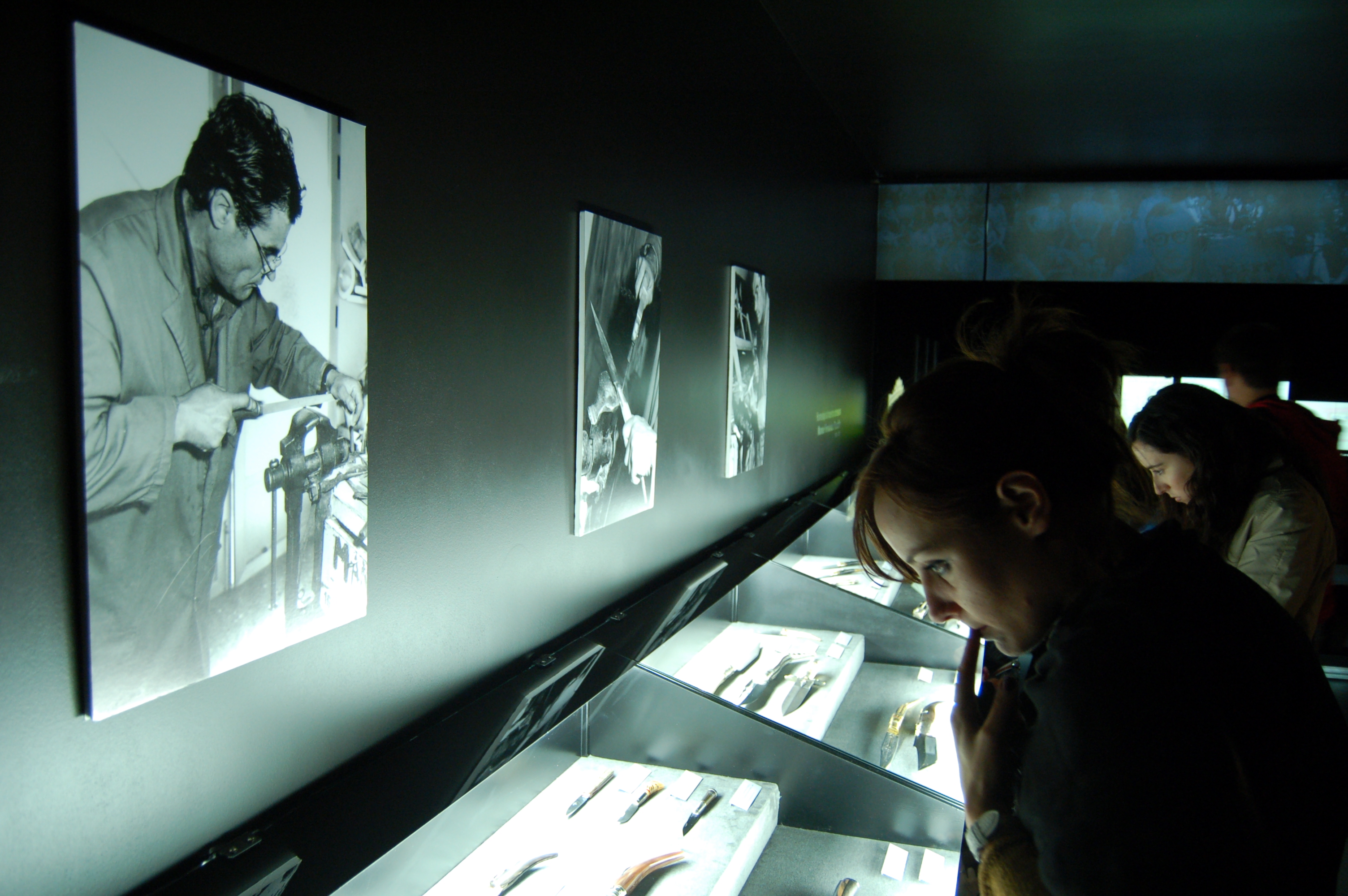 Navajas y cuchillos expuestos en el Museo de la Cuchillería de Albacete